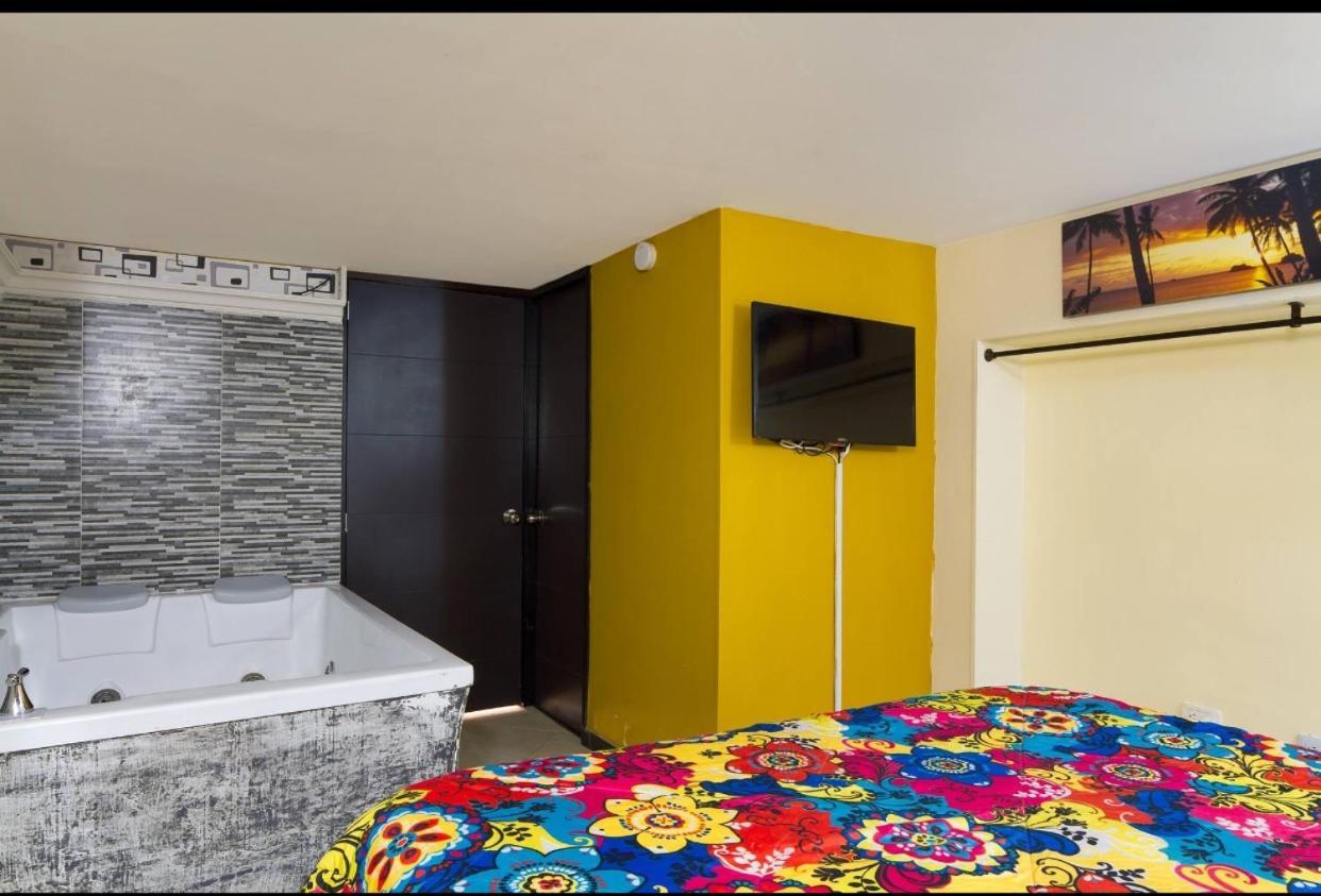 Apartamentos En El Poblado Medellín Dış mekan fotoğraf