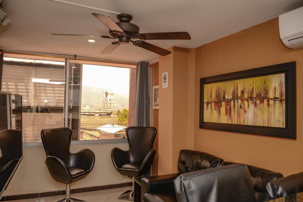 Apartamentos En El Poblado Medellín Dış mekan fotoğraf