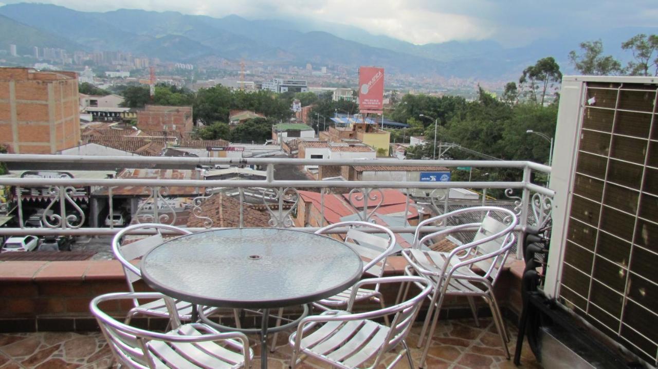 Apartamentos En El Poblado Medellín Dış mekan fotoğraf